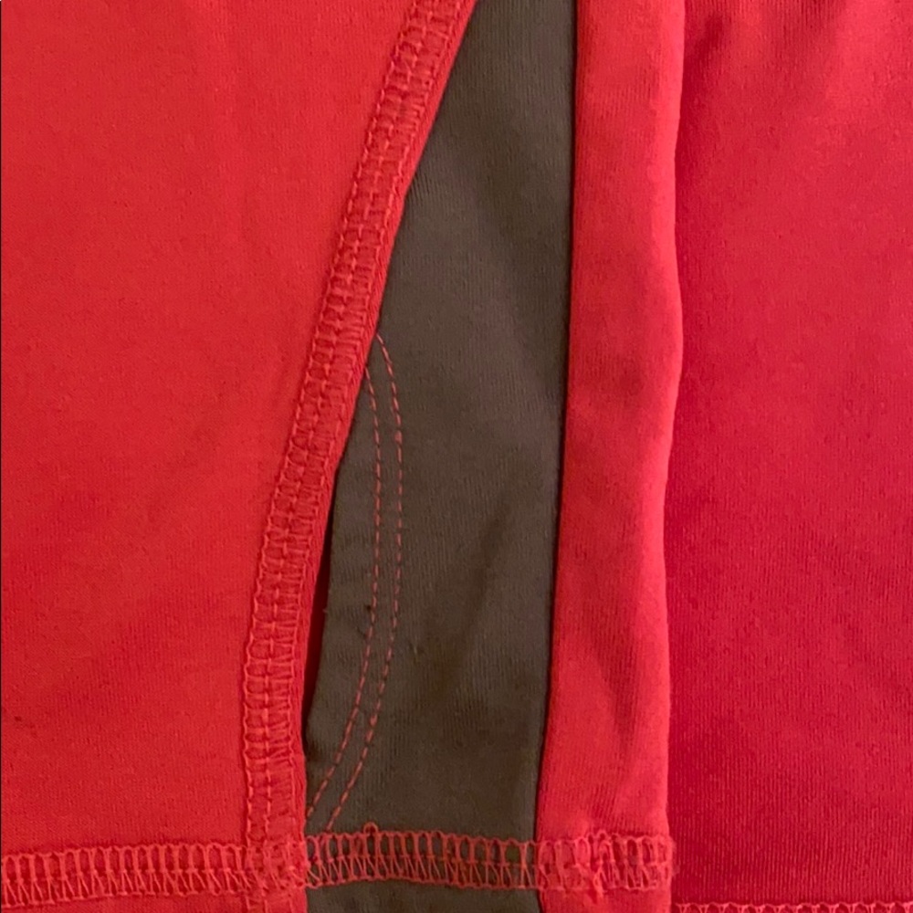 Hot pink pullover! - Picture 2 of 2
